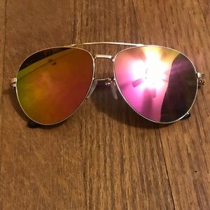 Rainbow reflective aviator sunglasses